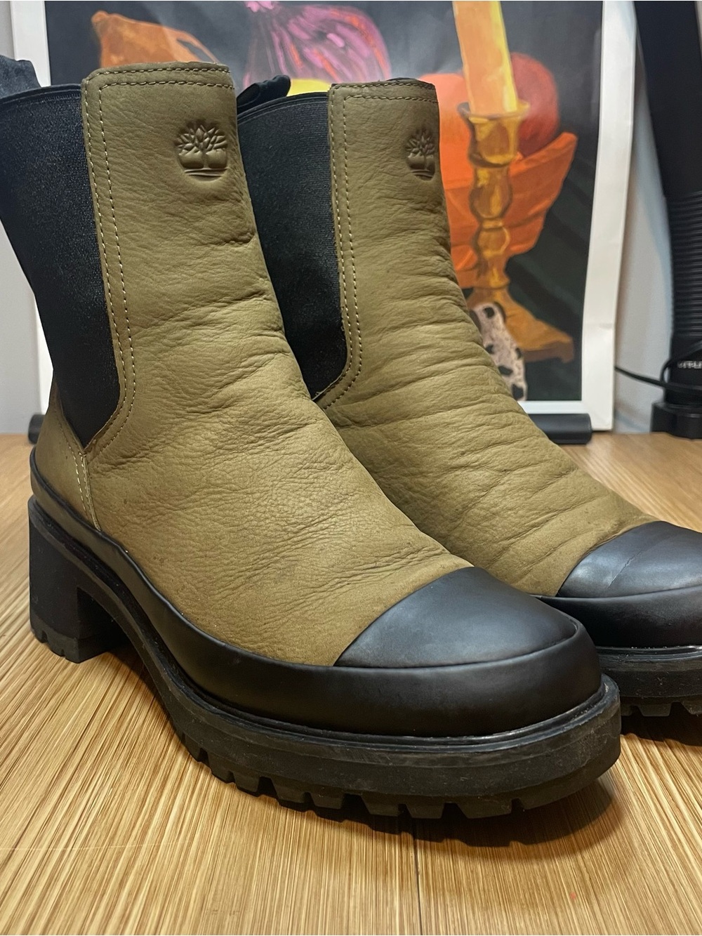 imberland Everleigh Chelsea Boots Olive Green Leather Chunky Lug Sole Womens 8.5